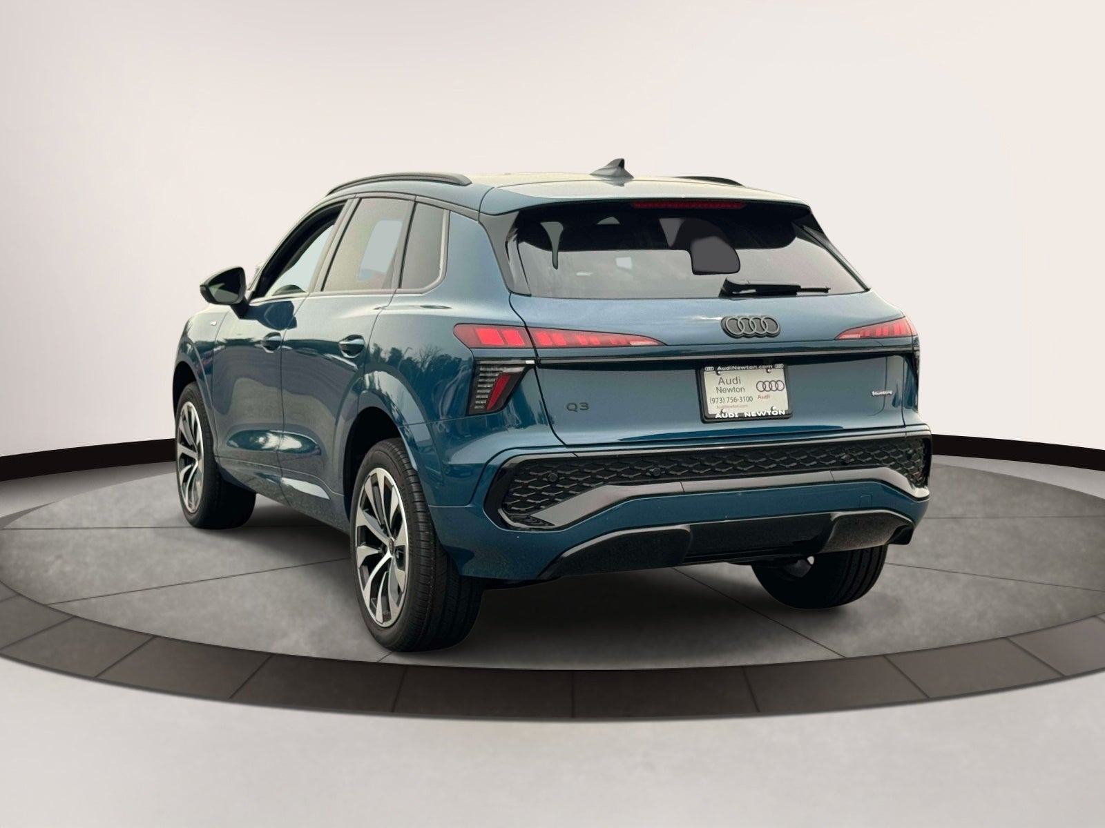 2026 Audi Q3 S line