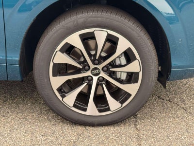 2026 Audi Q3 S line