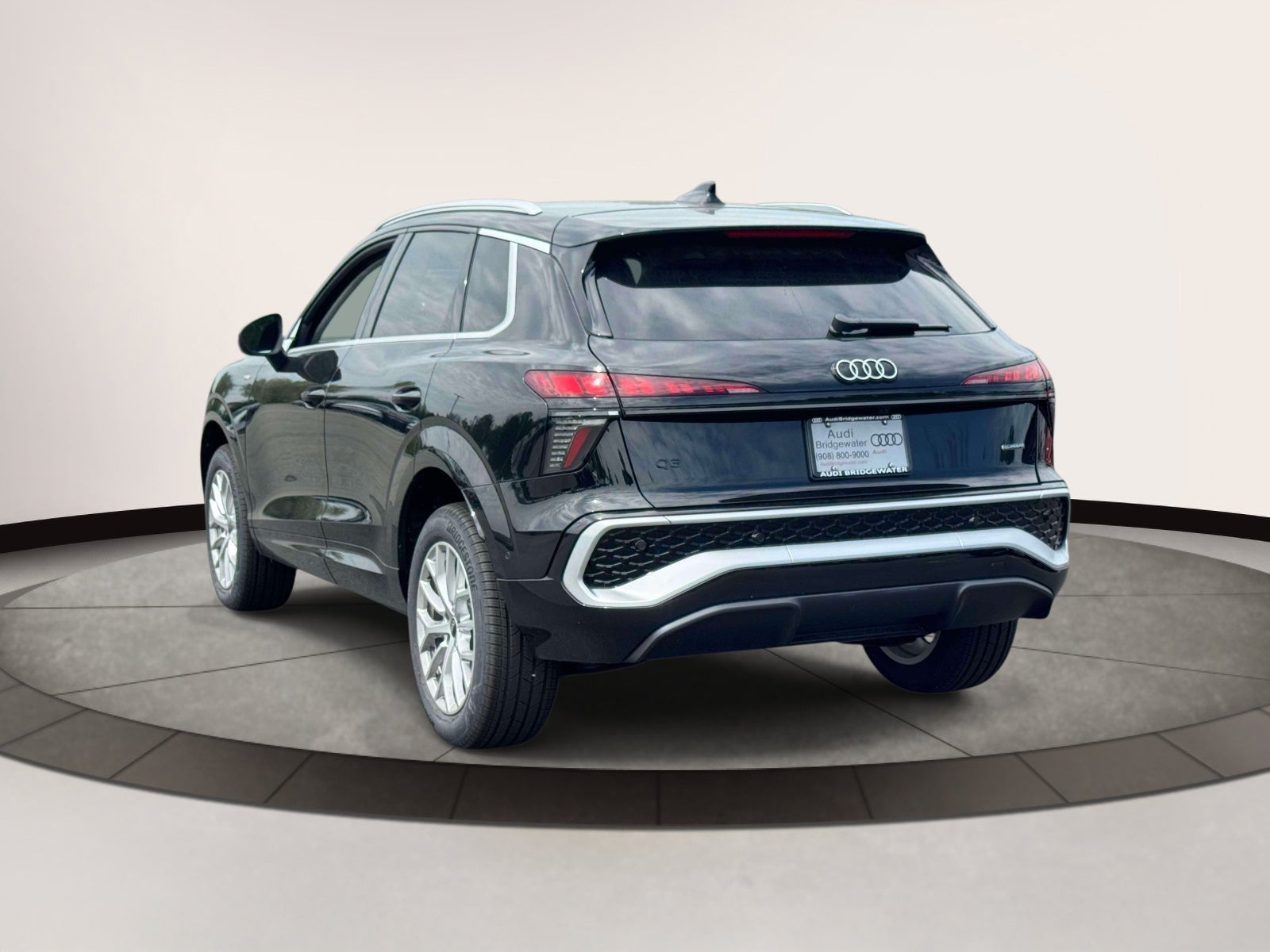 2026 Audi Q3 S line