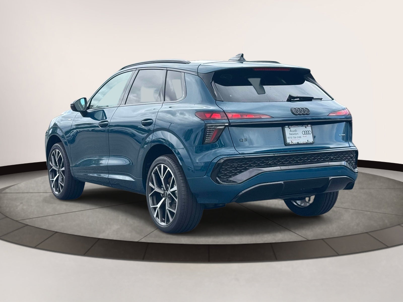 2026 Audi Q3 S line