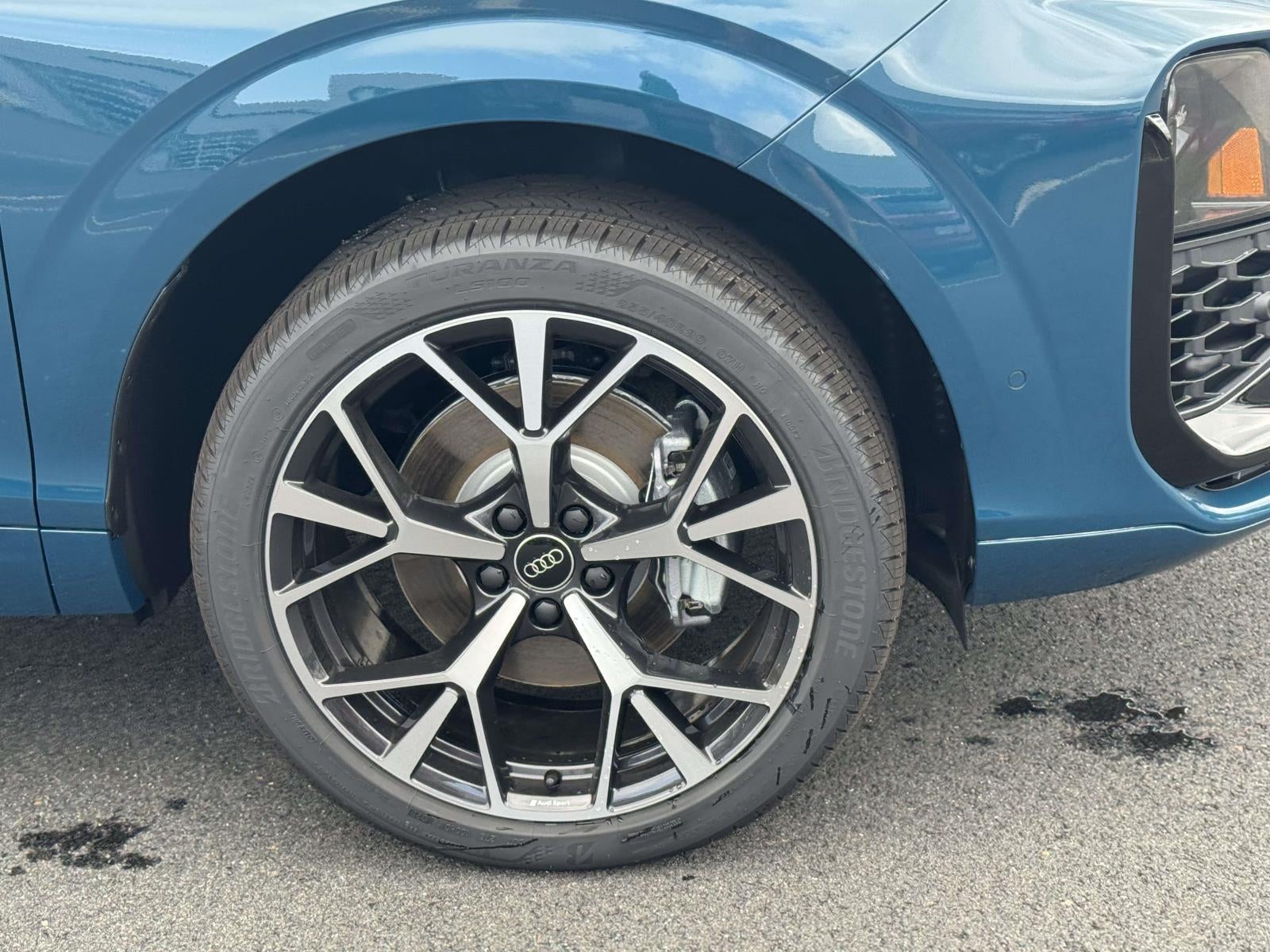 2026 Audi Q3 S line