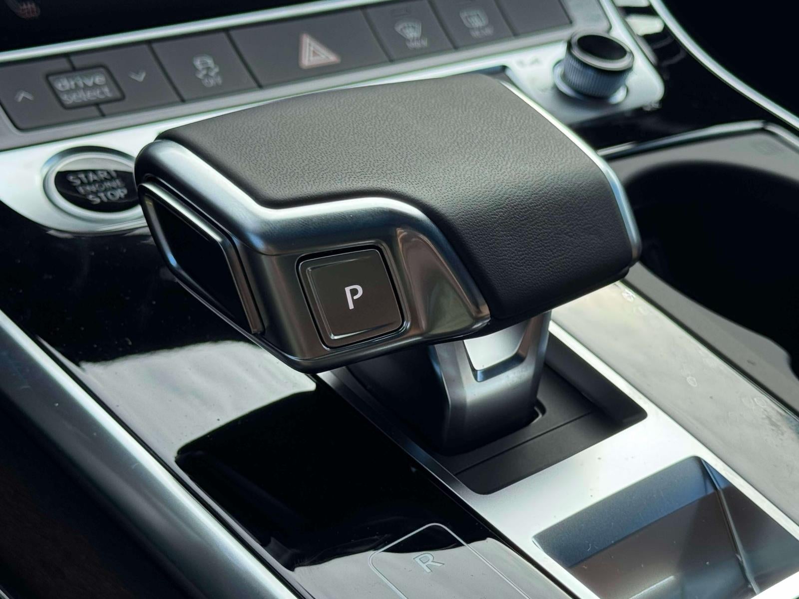 2026 Audi Q7 45 Premium