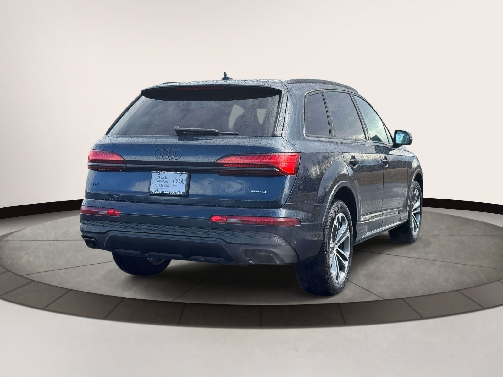2026 Audi Q7 45 Premium