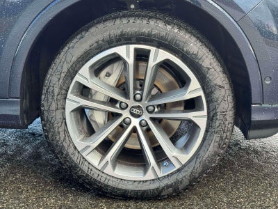 2026 Audi Q7 45 Premium