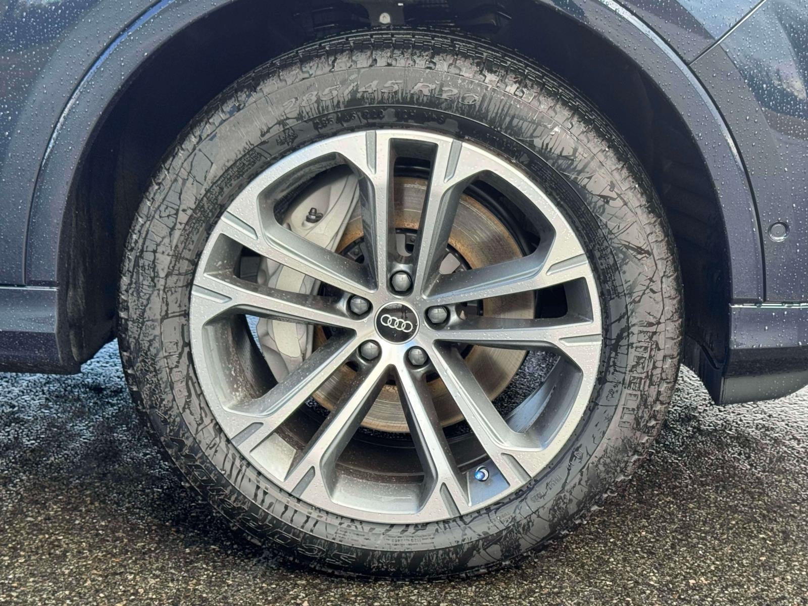 2026 Audi Q7 45 Premium