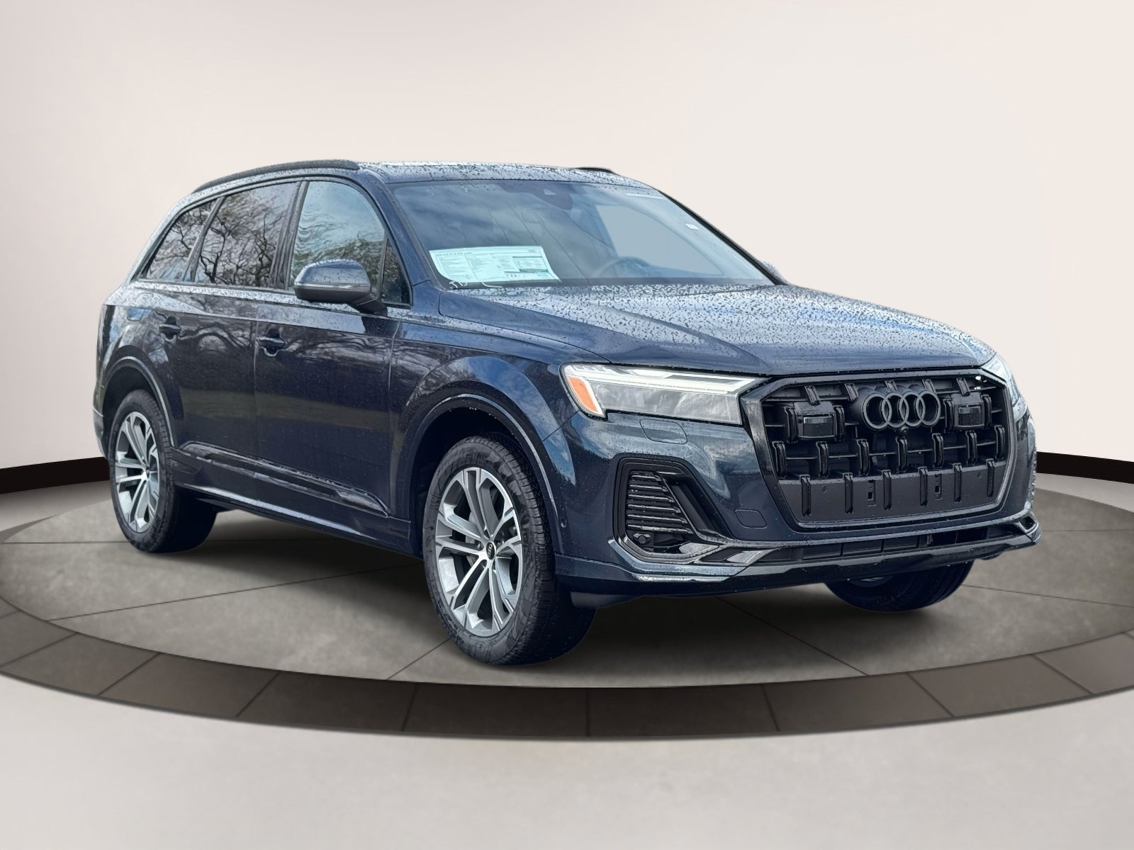 2026 Audi Q7 45 Premium