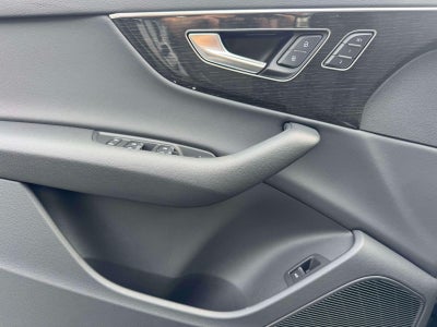 2026 Audi Q7 45 Premium