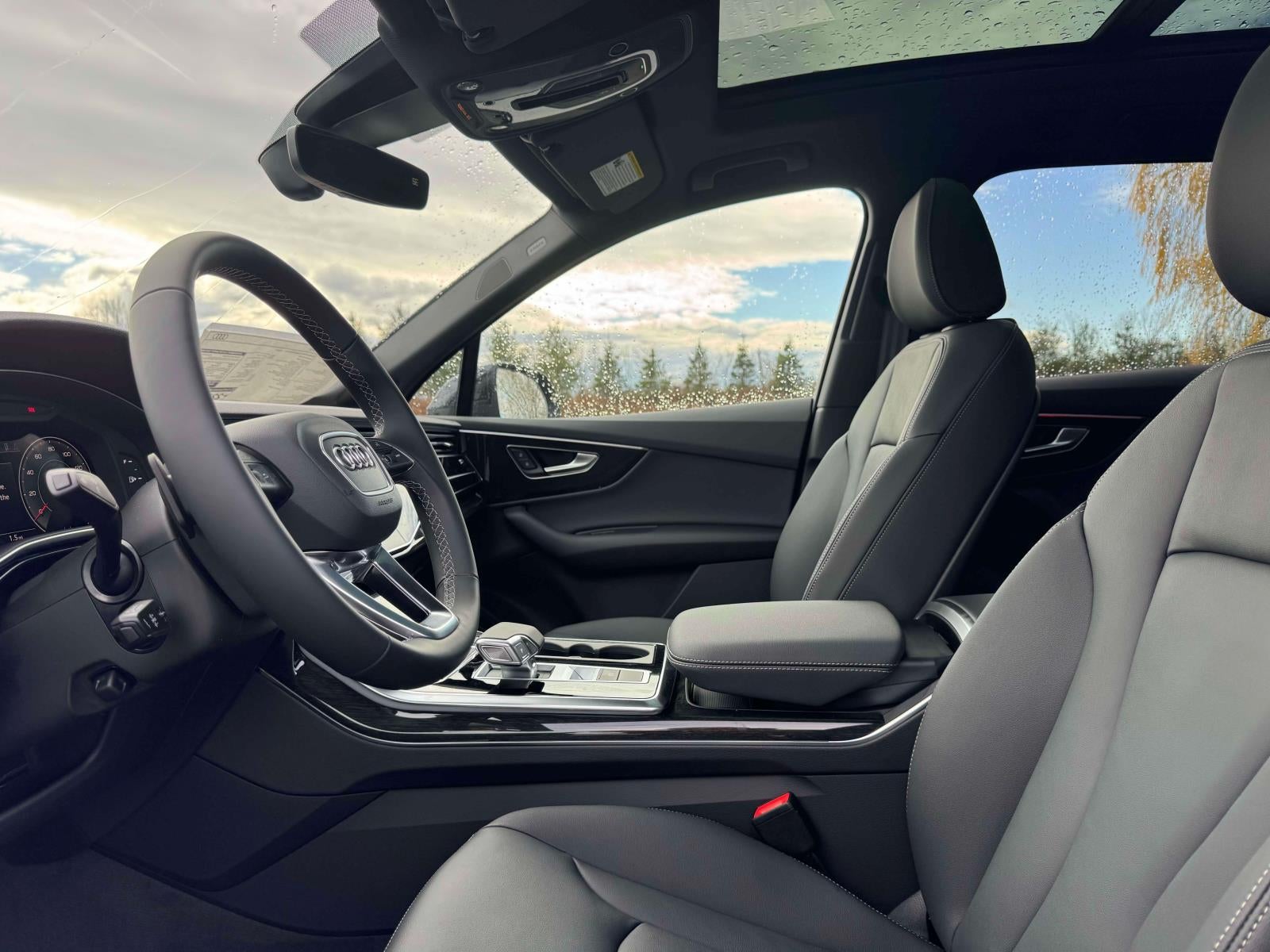 2026 Audi Q7 45 Premium