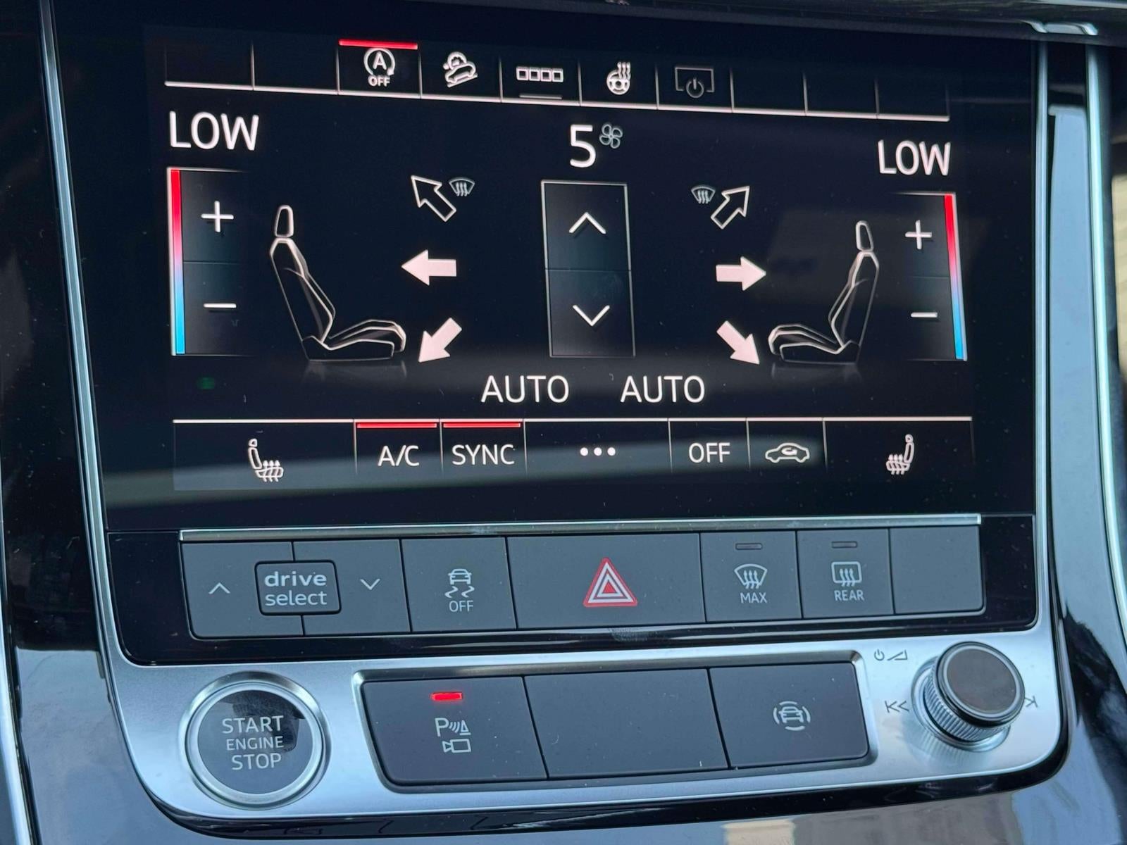 2026 Audi Q7 Premium 45 quattro *Ltd Avail*