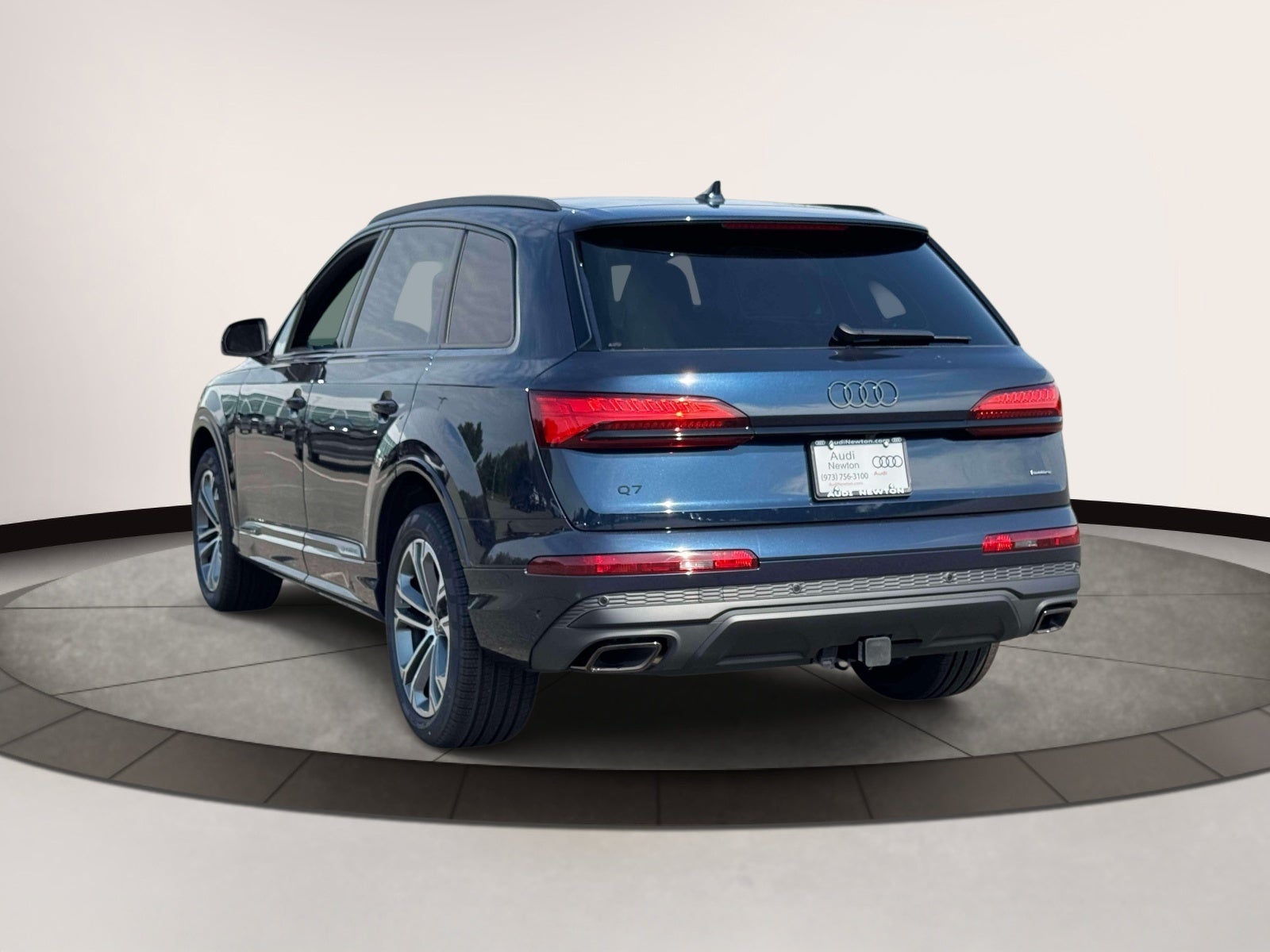 2026 Audi Q7 Premium 45 quattro *Ltd Avail*