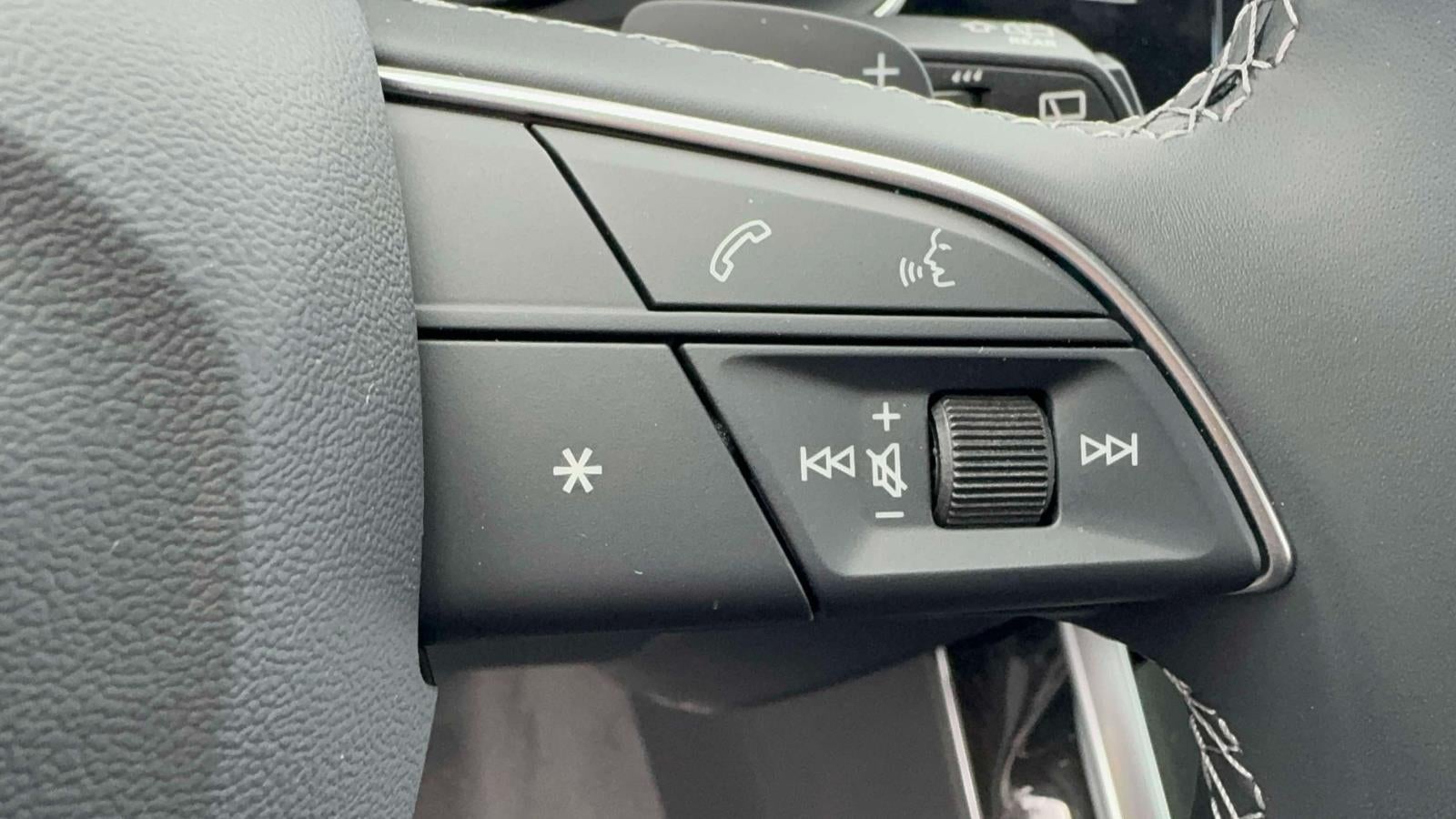 2026 Audi Q7 45 Premium