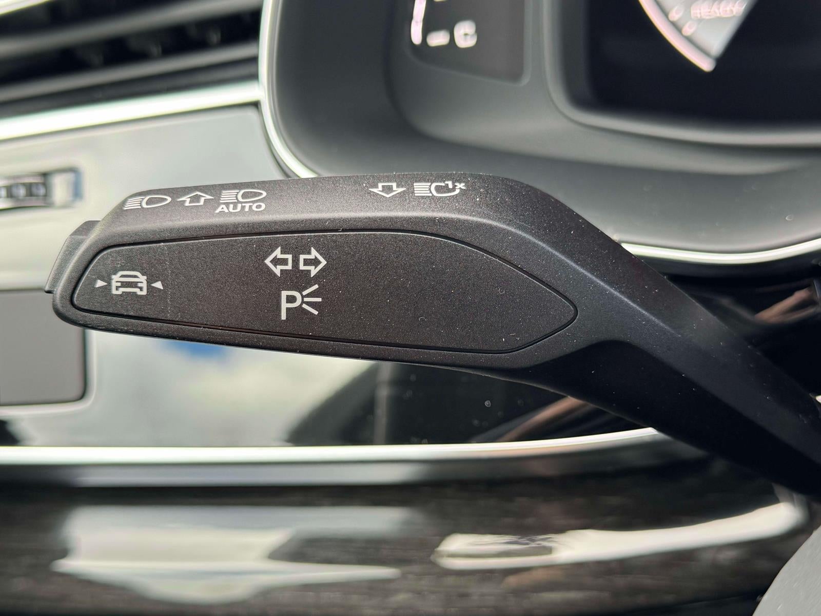 2026 Audi Q7 45 Premium