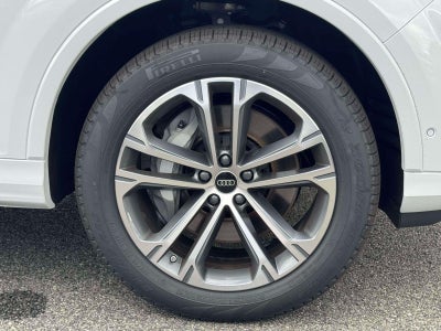 2026 Audi Q7 45 Premium