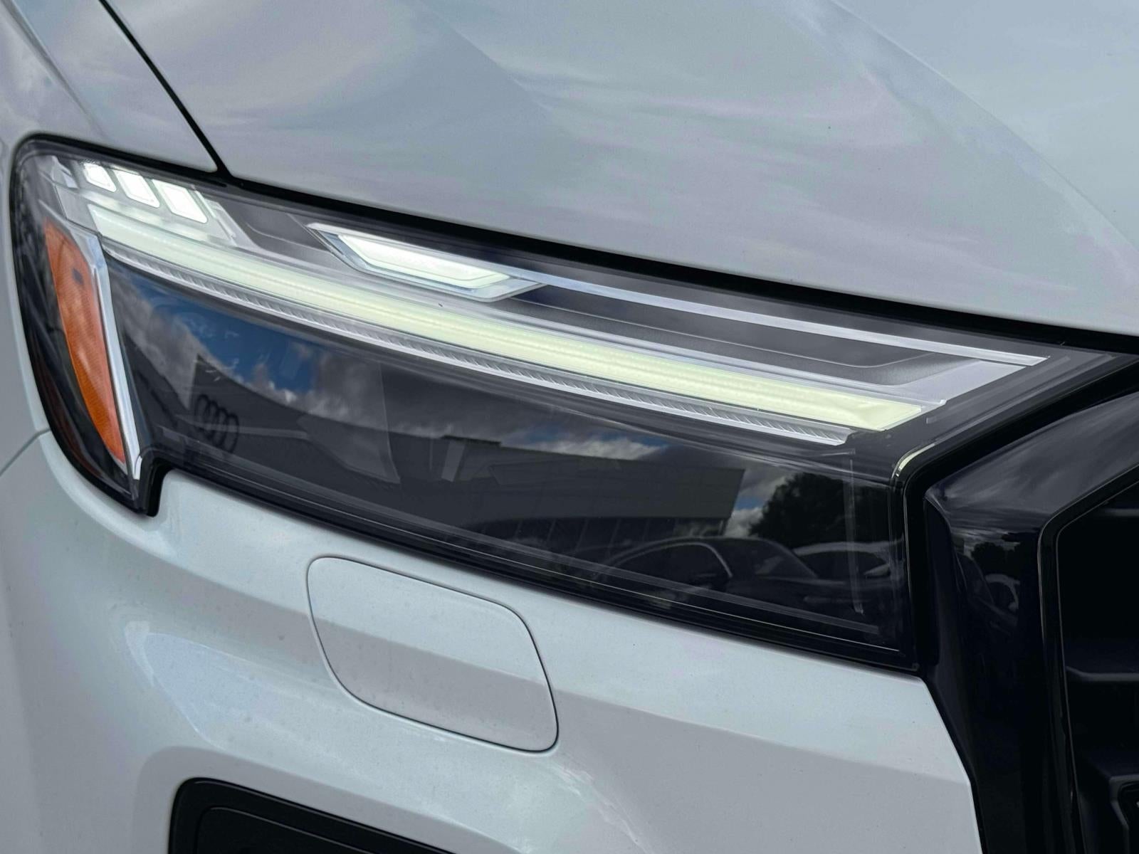 2026 Audi Q7 45 Premium