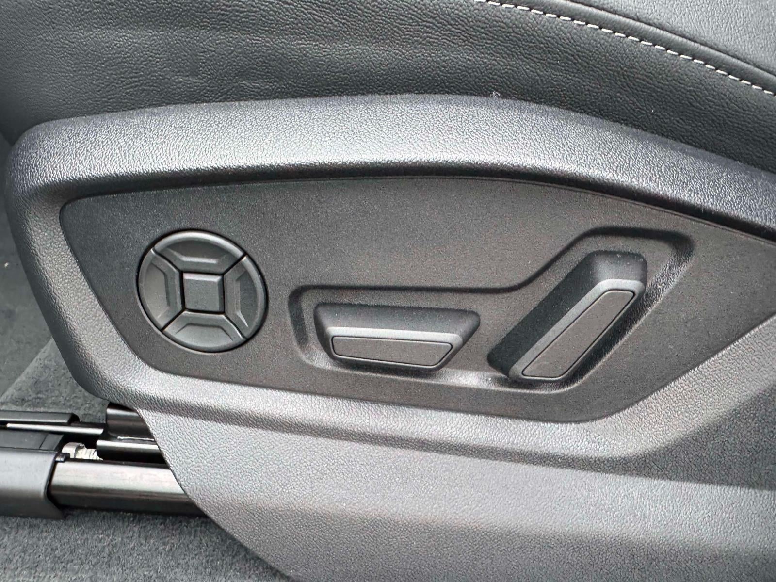 2026 Audi Q7 45 Premium