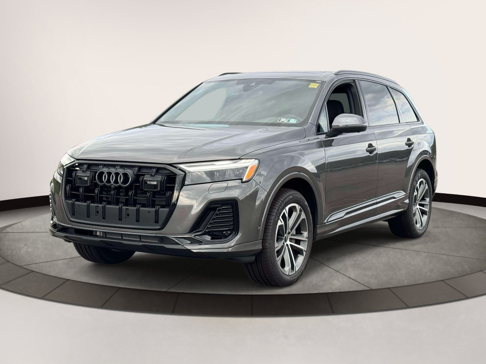 2026 Audi Q7 45 Premium