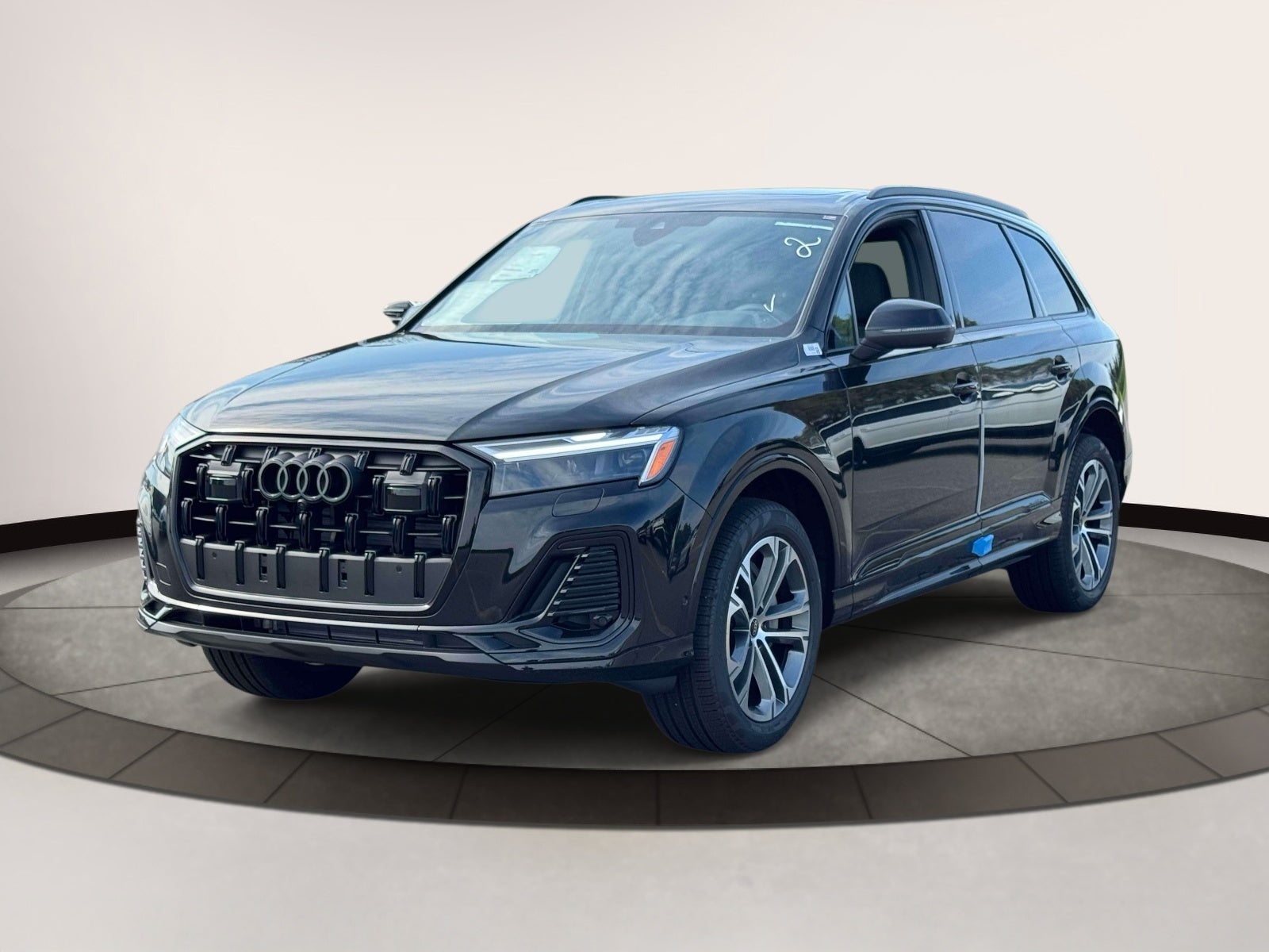 2026 Audi Q7 Premium 45 quattro *Ltd Avail*