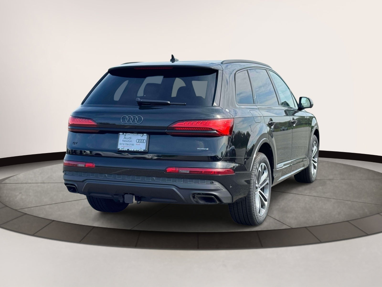 2026 Audi Q7 Premium 45 quattro *Ltd Avail*
