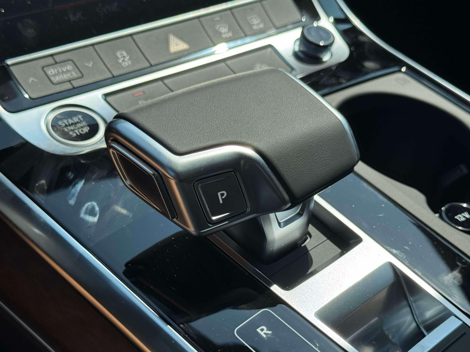 2026 Audi Q7 45 Premium