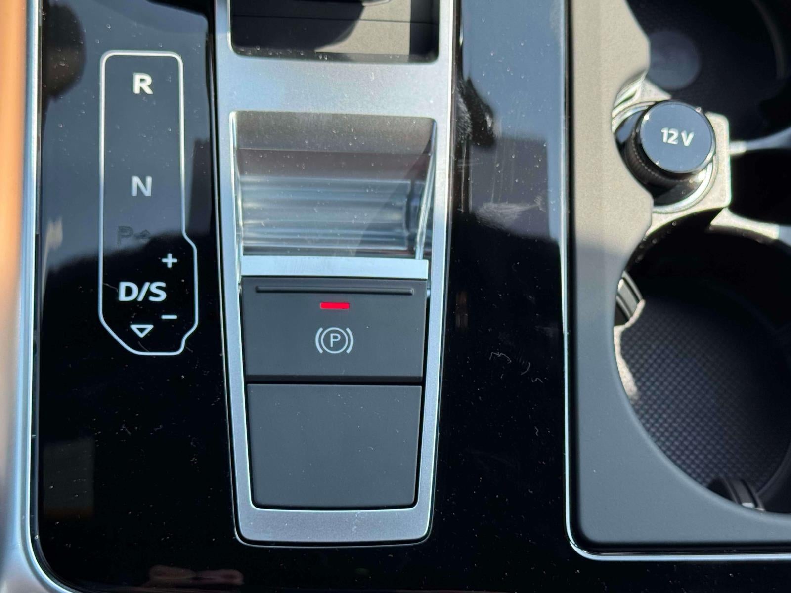 2026 Audi Q7 45 Premium