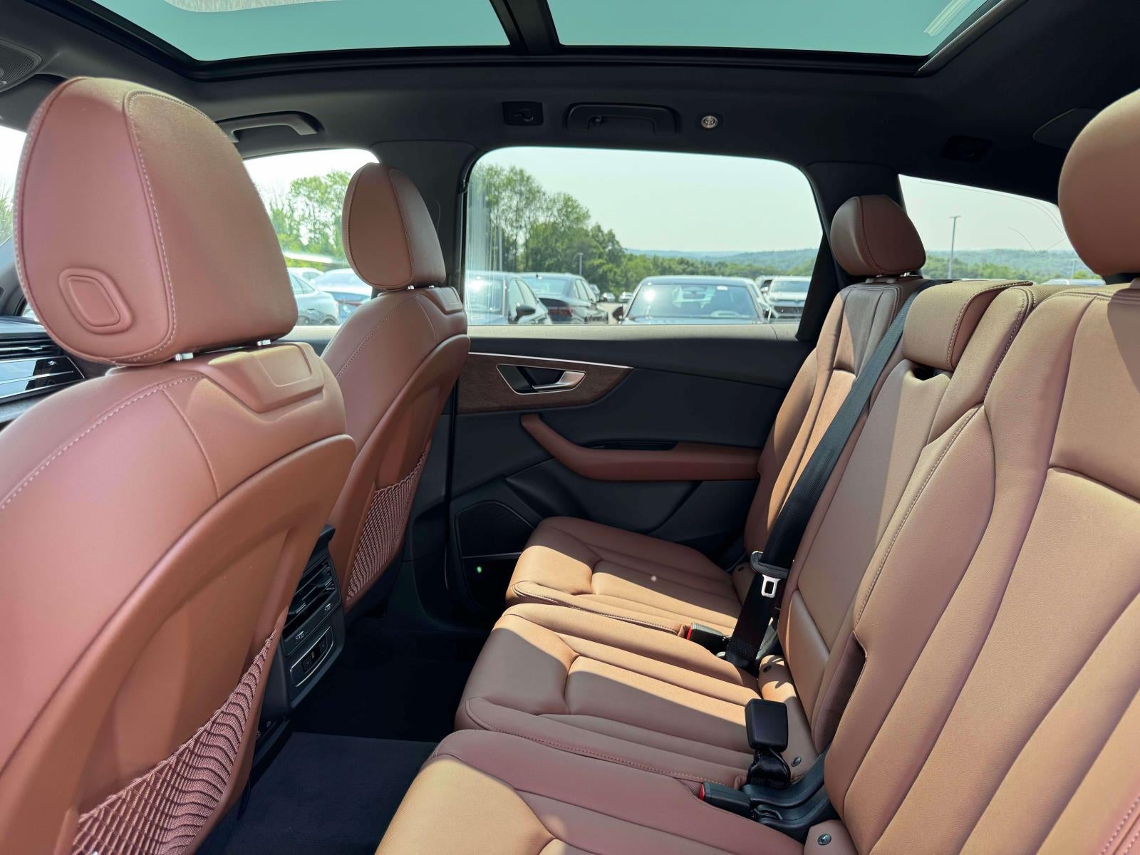 2026 Audi Q7 45 Premium