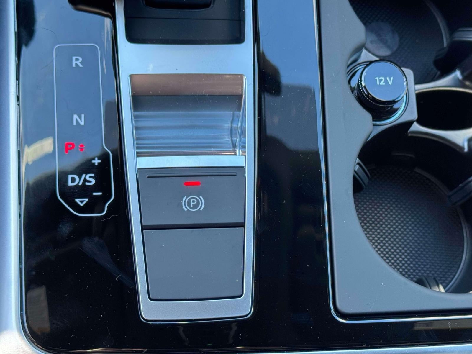 2026 Audi Q7 45 Premium