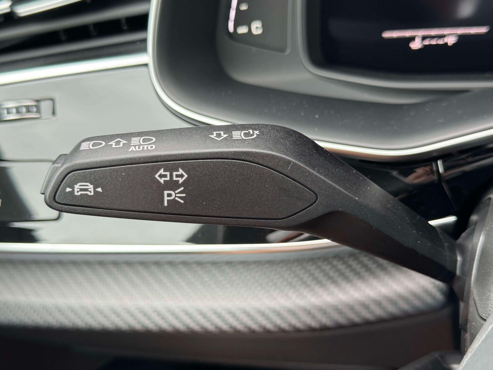 2026 Audi SQ8 4.0T Premium Plus