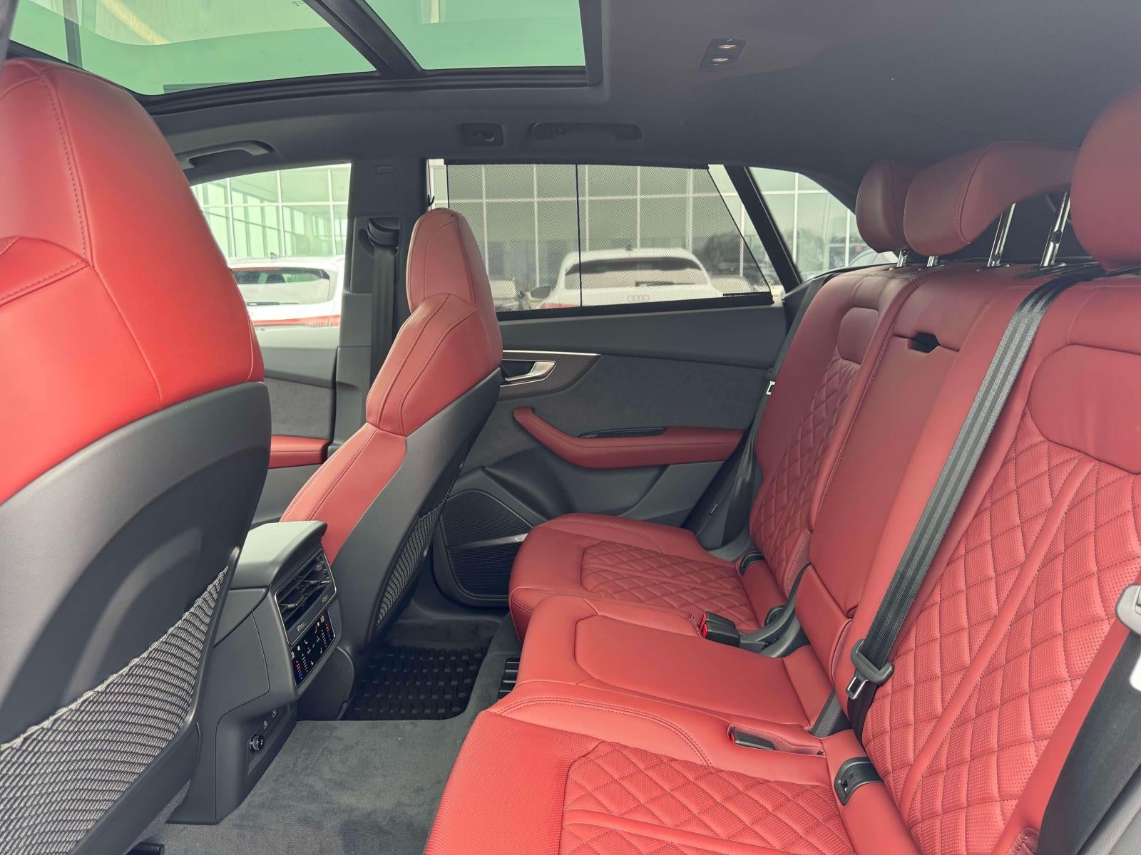 2026 Audi SQ8 4.0T Premium Plus