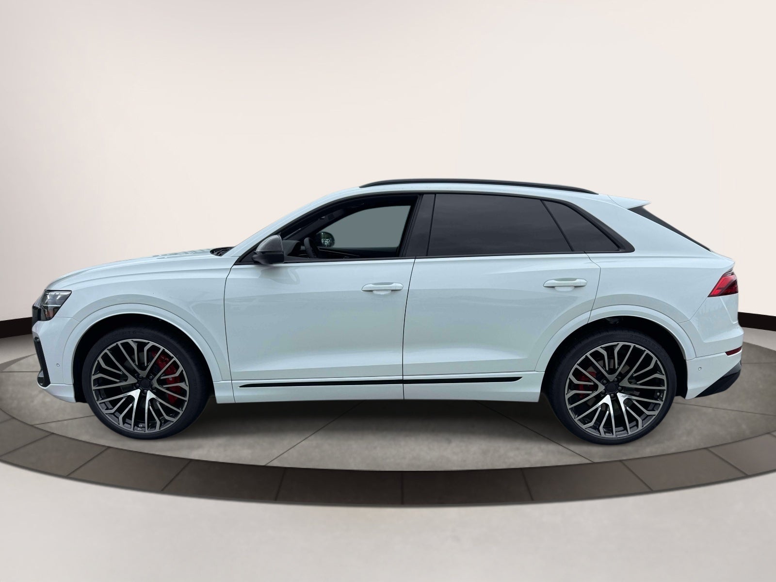 2026 Audi SQ8 4.0T Premium Plus
