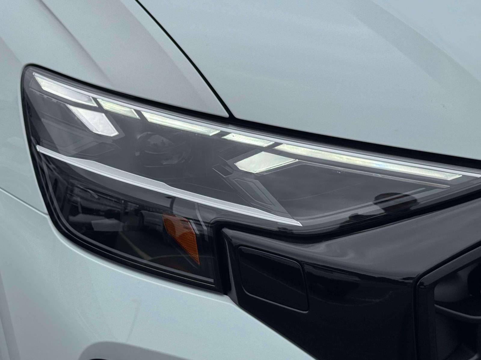 2026 Audi SQ8 4.0T Premium Plus