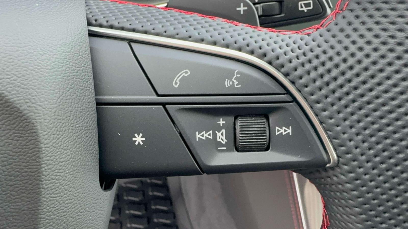2026 Audi SQ8 4.0T Prestige