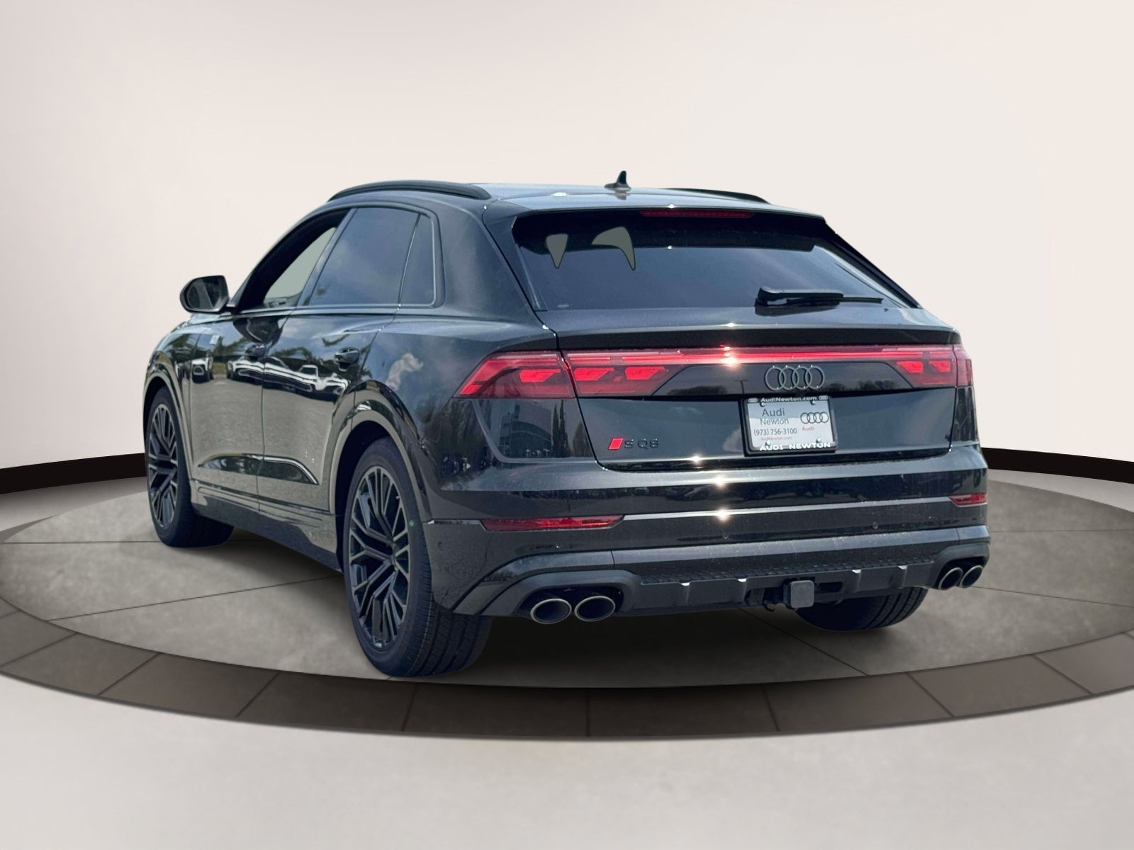 2026 Audi SQ8 4.0T Prestige