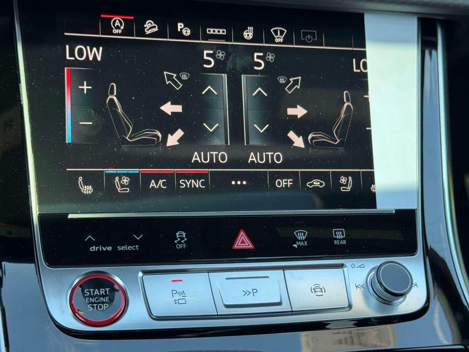 2026 Audi SQ8 4.0T Prestige