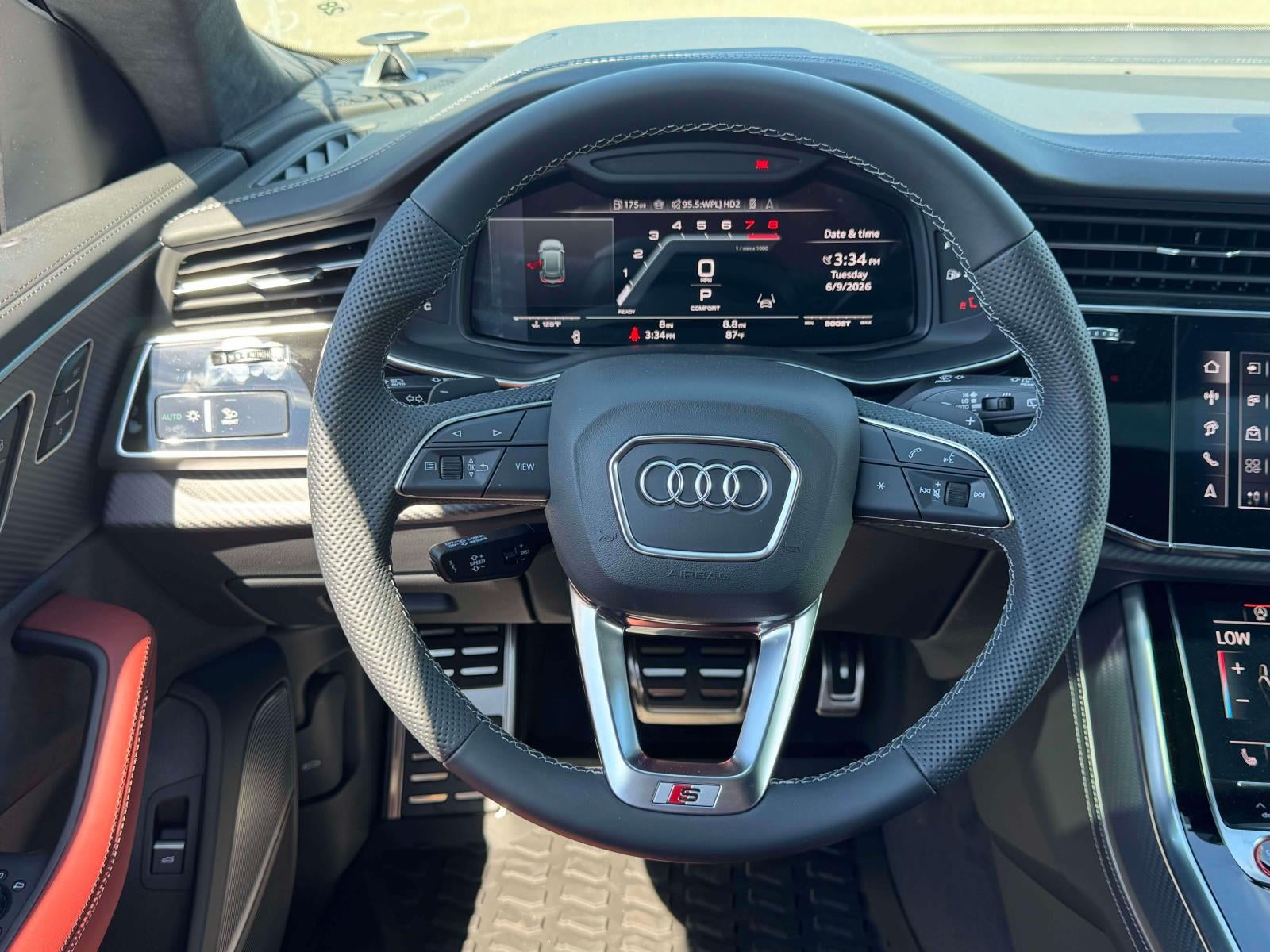 2026 Audi SQ8 4.0T Prestige