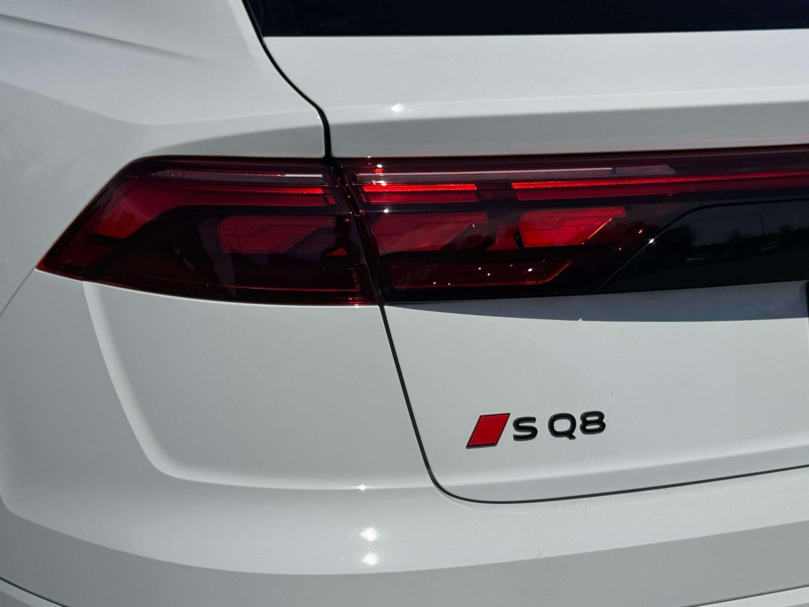 2026 Audi SQ8 4.0T Prestige