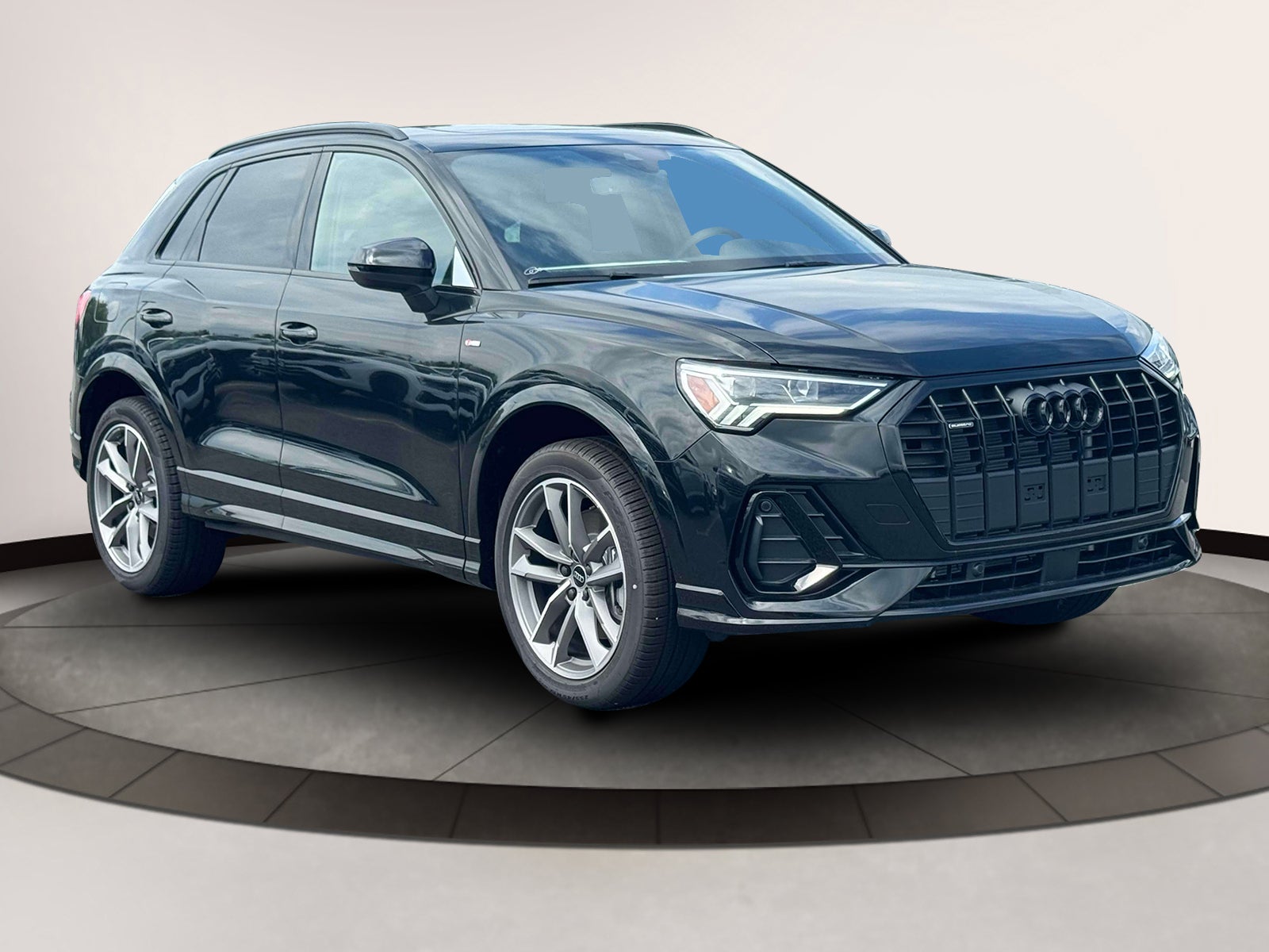 2025 Audi Q3 Premium