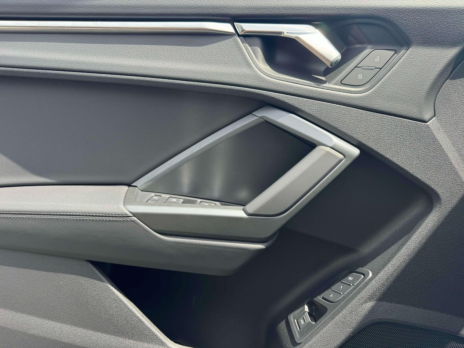 2025 Audi Q3 Premium