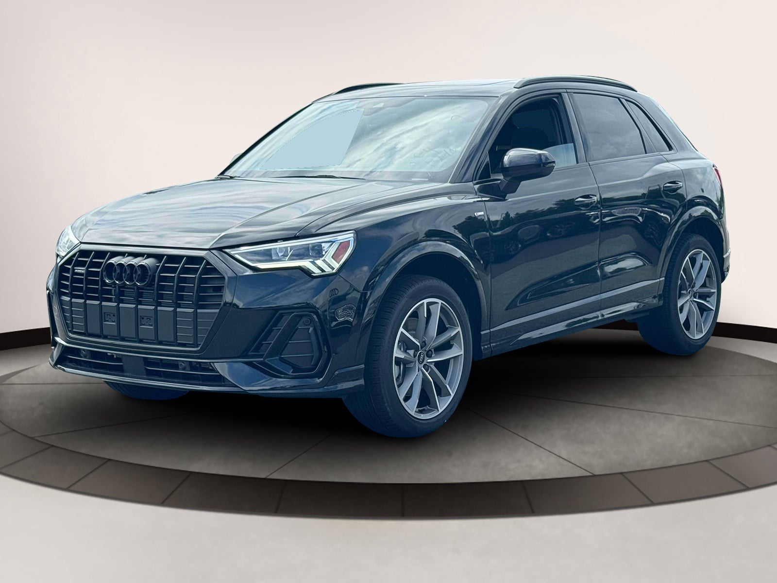 2025 Audi Q3 Premium