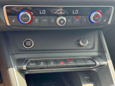 2025 Audi Q3 Premium