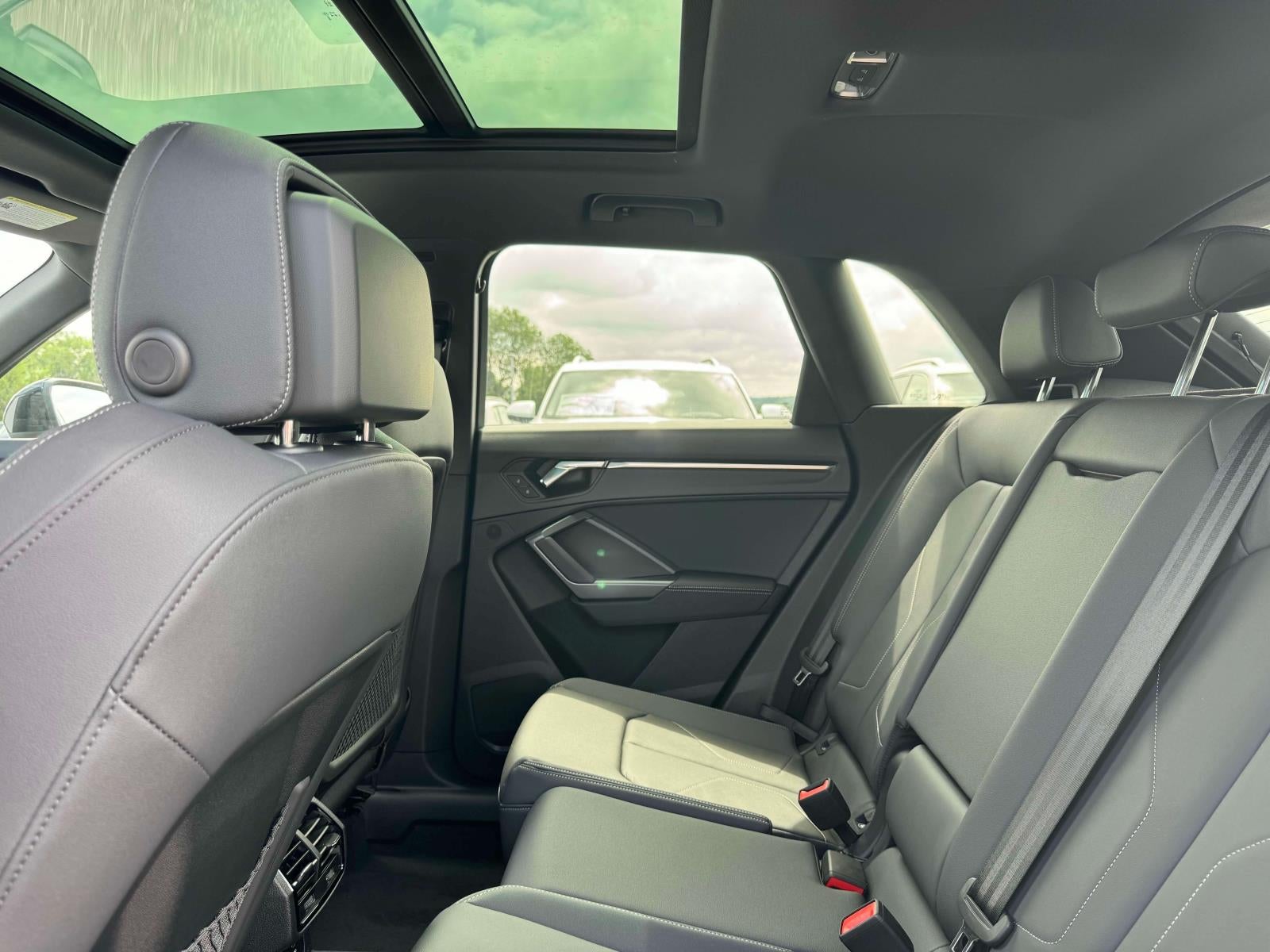 2025 Audi Q3 Premium