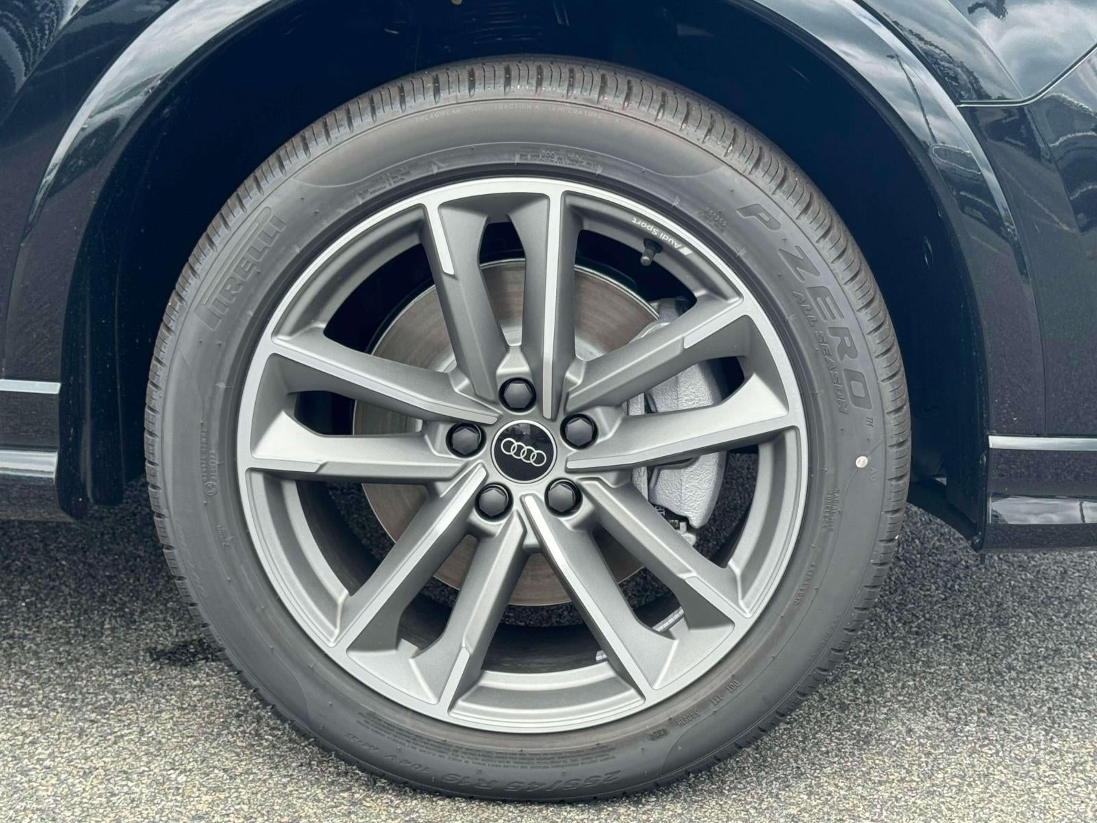 2025 Audi Q3 Premium