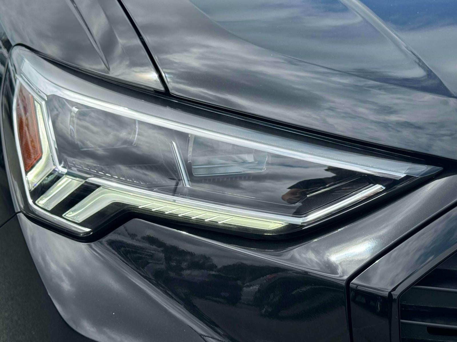 2025 Audi Q3 Premium