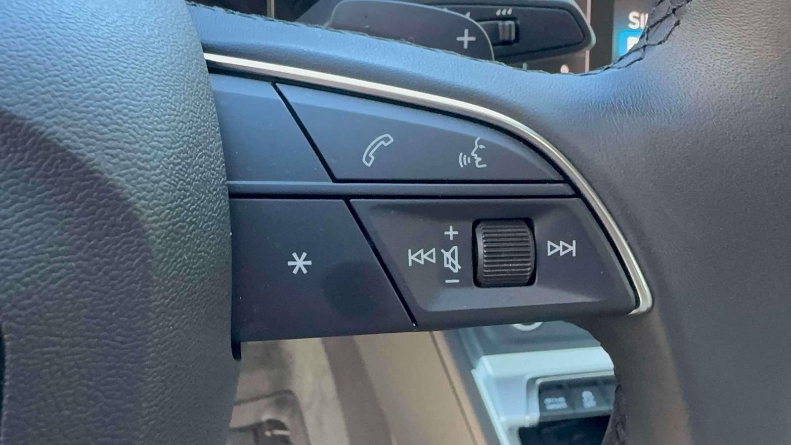 2025 Audi Q3 Premium