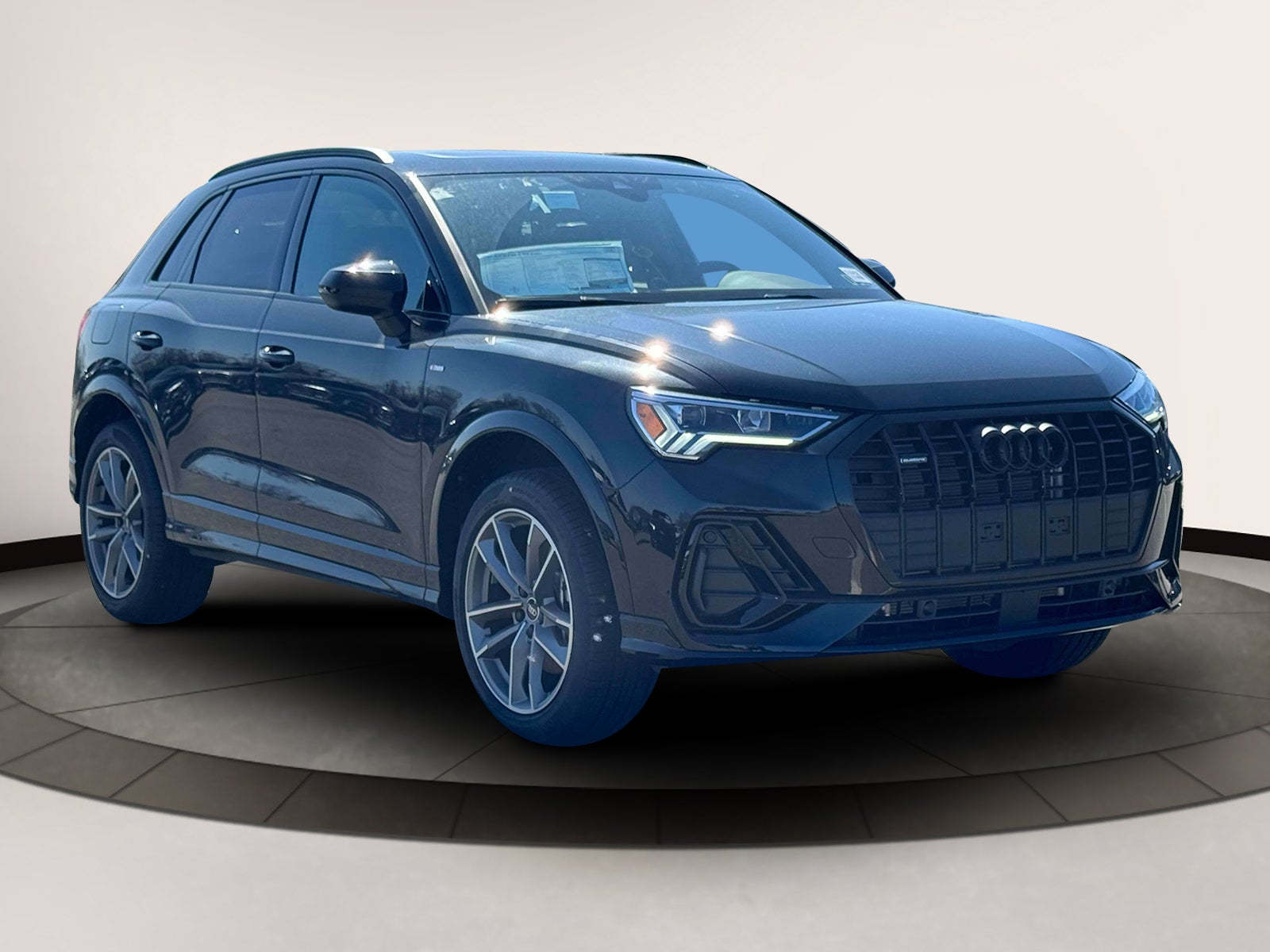 2025 Audi Q3 Premium