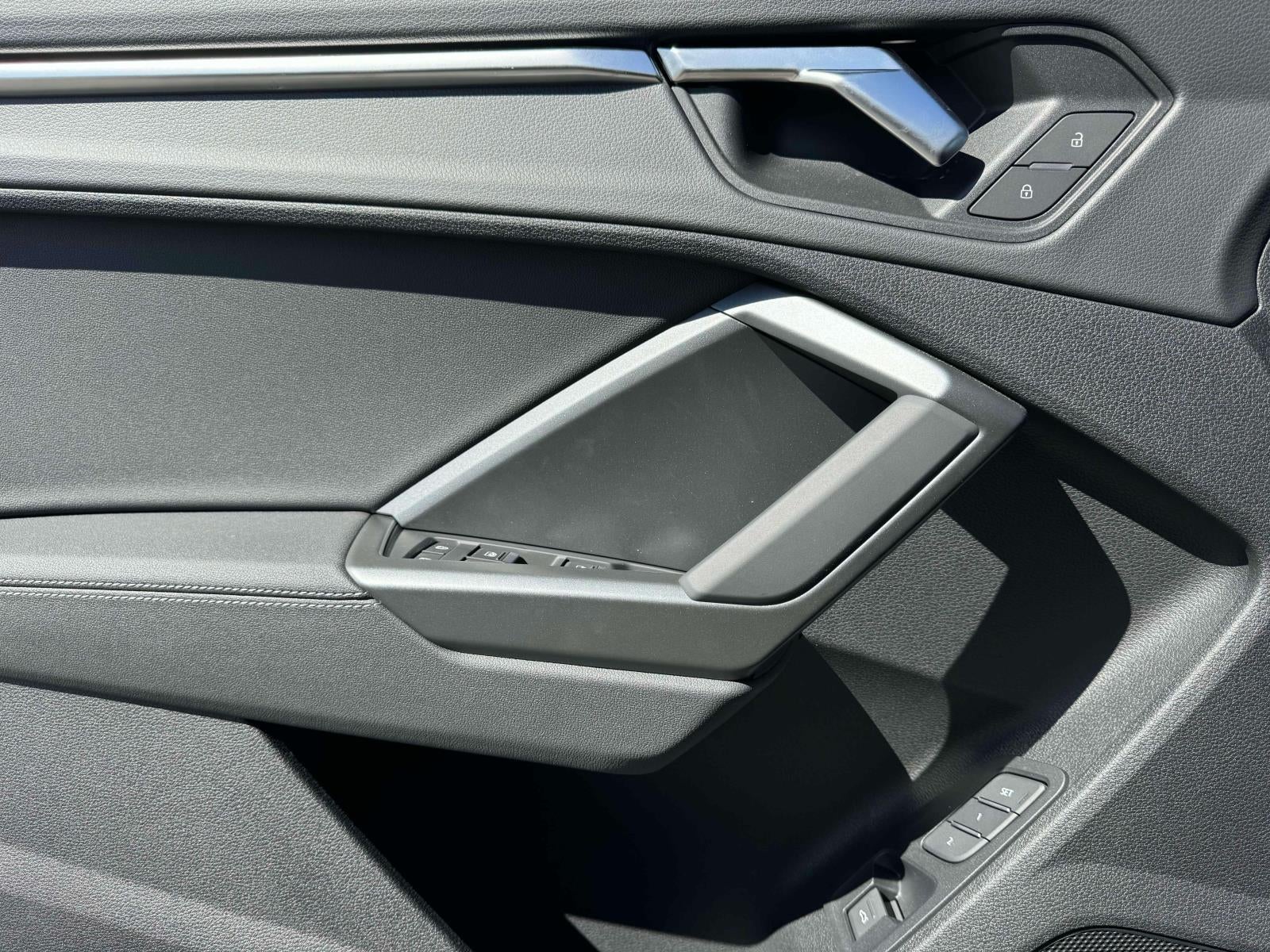 2025 Audi Q3 Premium