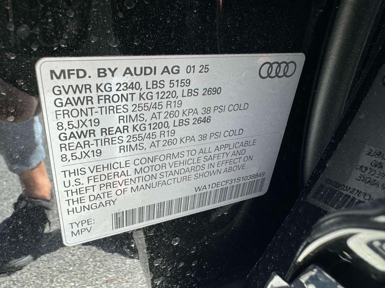 2025 Audi Q3 Premium