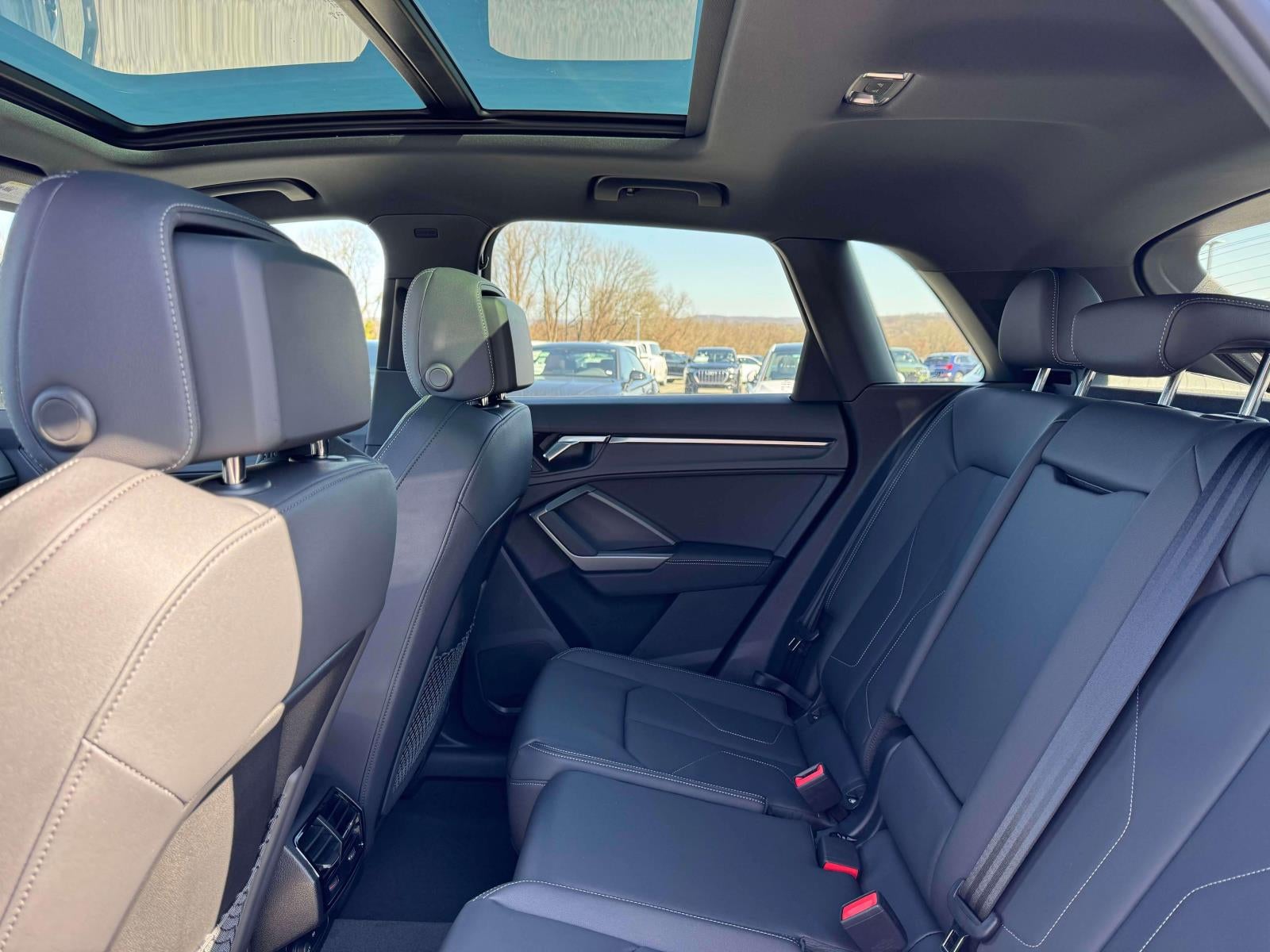 2025 Audi Q3 Premium