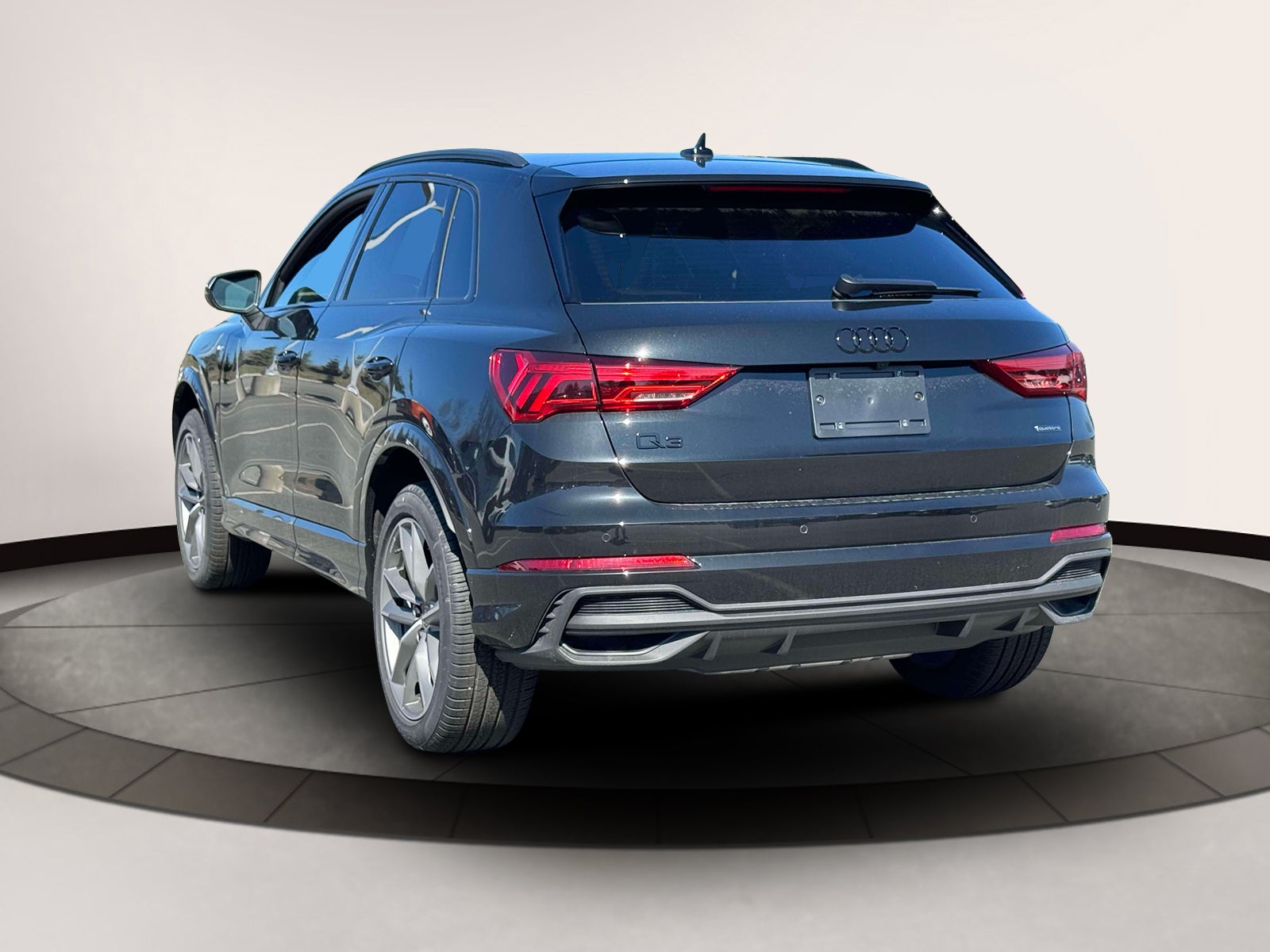 2025 Audi Q3 Premium