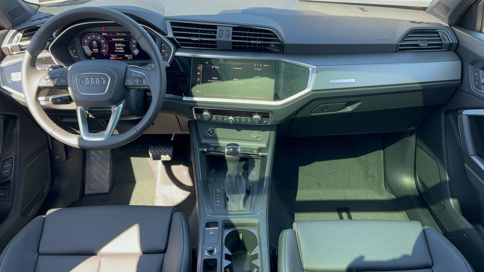 2025 Audi Q3 Premium