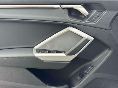 2025 Audi Q3 Premium